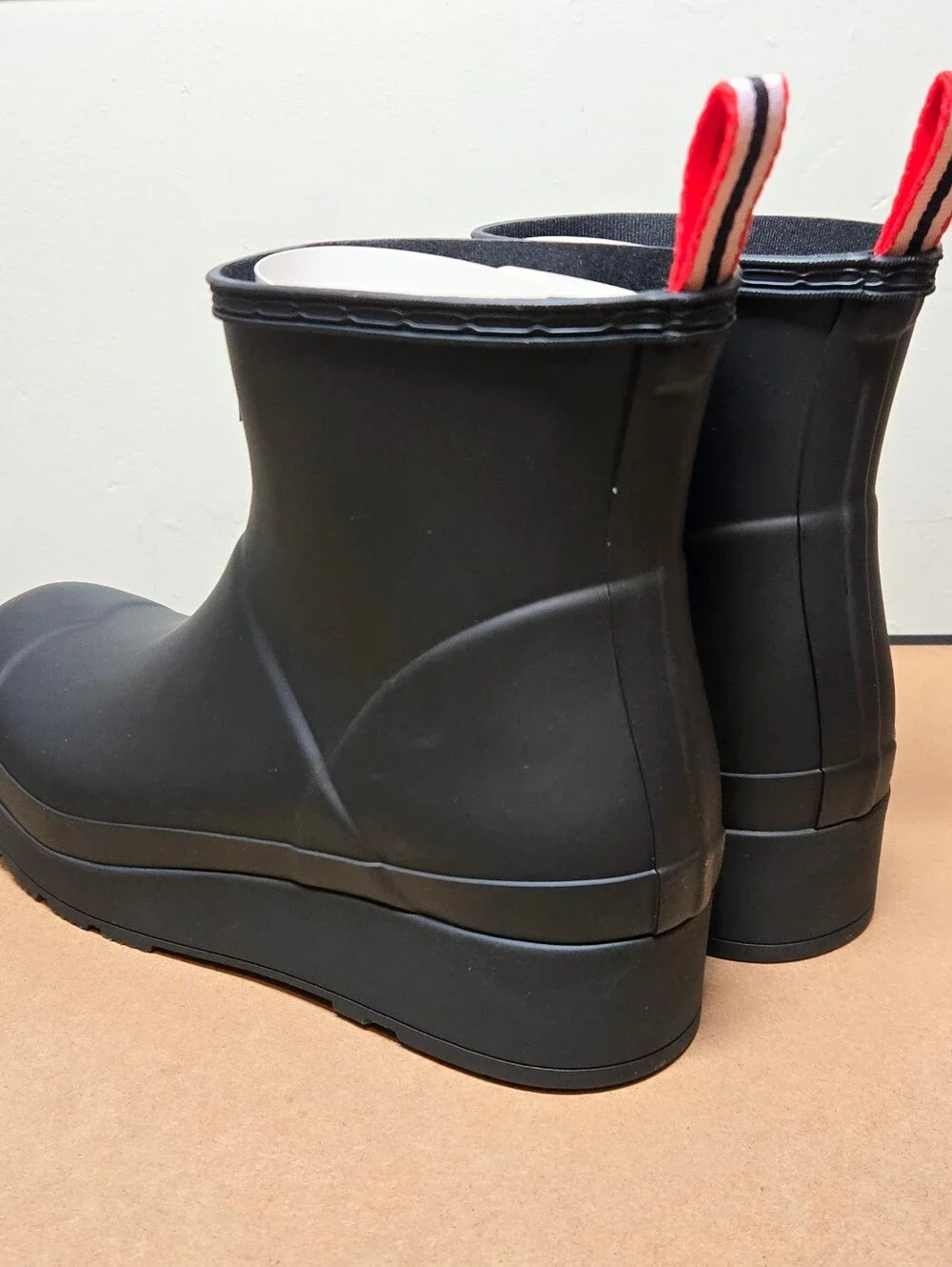 Hunter Women’s 11 Play Short Rain Boots Rubber Waterproof Wellies - Black